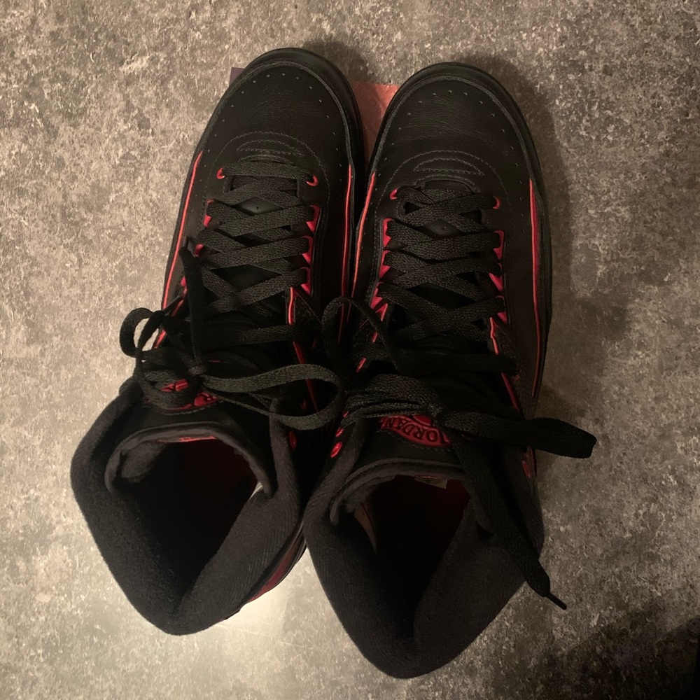 Alternate 87 Jordan 2 - 2016 release size 10.5